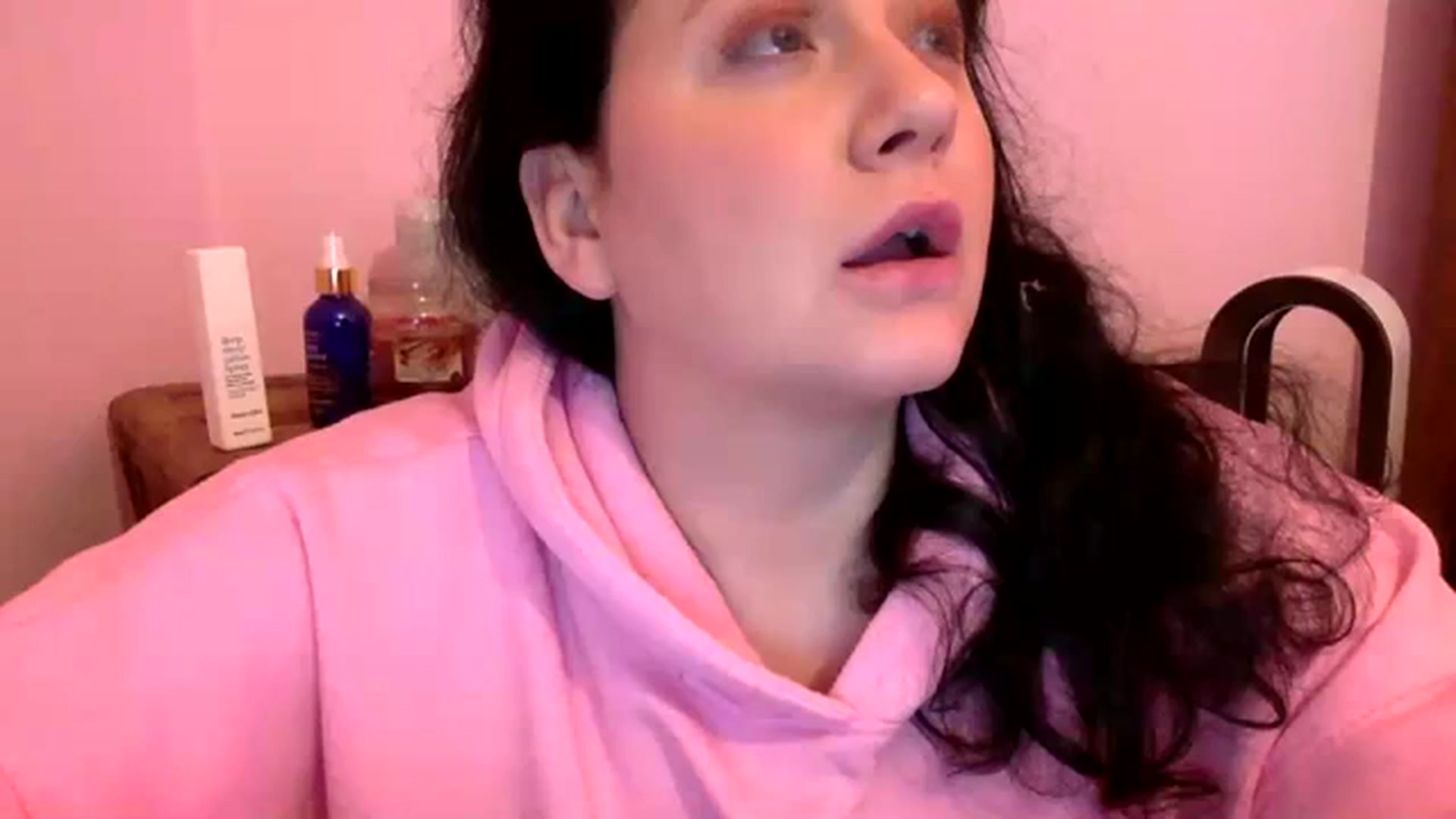 Gallery image thumbnail from Pandabella's myfreecams stream on, 01/09/2024, 02:02 image 10 of 20