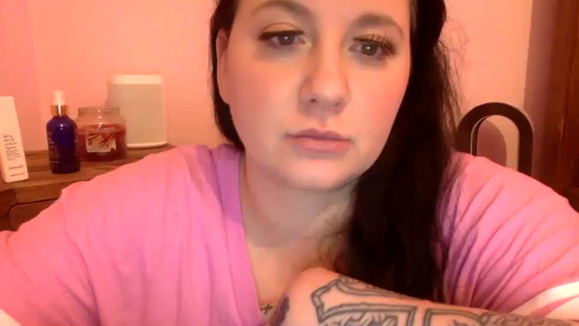 Gallery image thumbnail from Pandabella's myfreecams stream on, 01/11/2024, 01:44 image 1 of 20