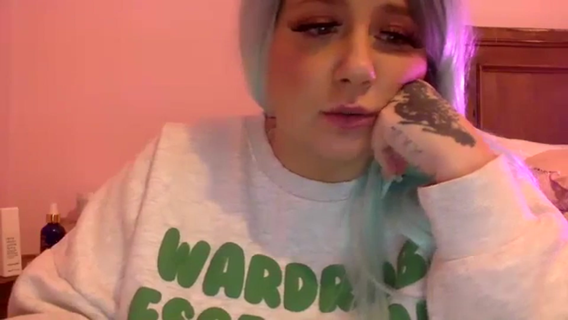 Gallery image thumbnail from Pandabella's myfreecams stream on, 01/15/2024, 05:21 image 10 of 20
