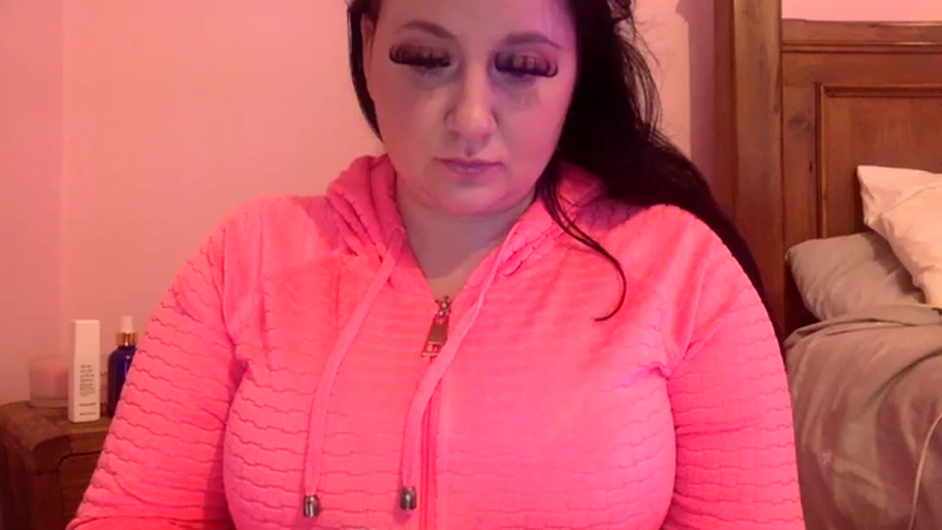 Gallery image thumbnail from Pandabella's myfreecams stream on, 01/23/2024, 20:51 image 19 of 20