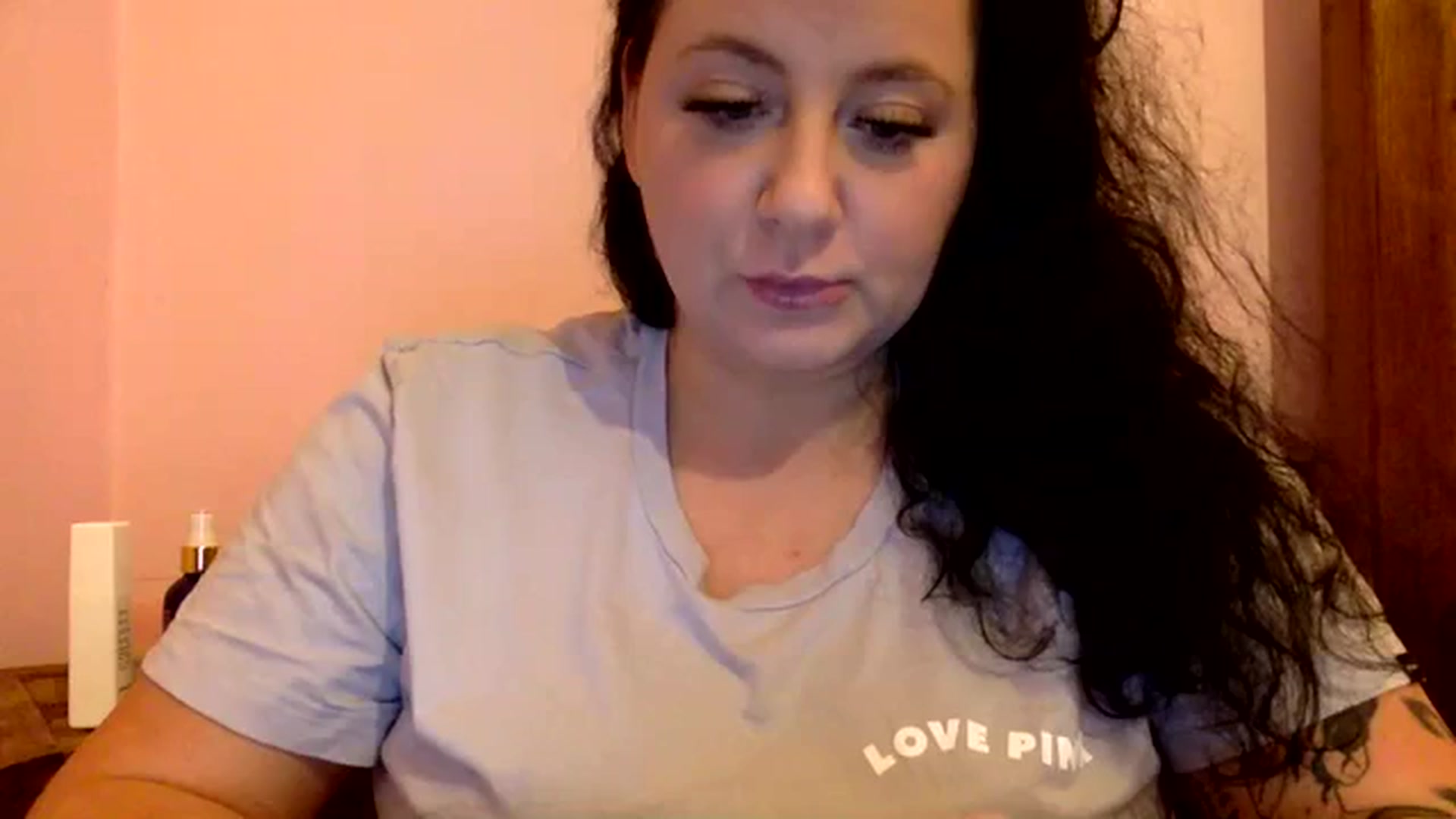 Gallery image thumbnail from Pandabella's myfreecams stream on, 02/01/2024, 23:05 image 5 of 20
