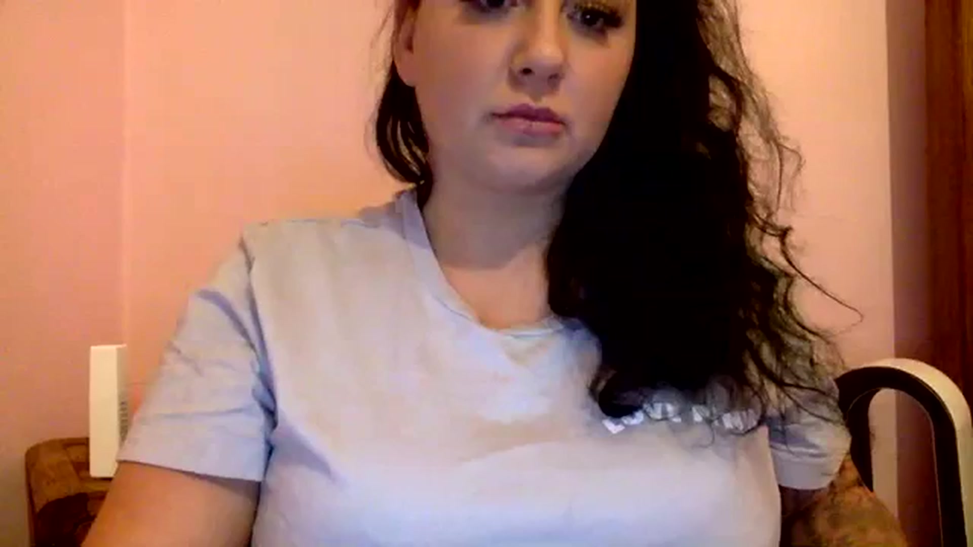 Gallery image thumbnail from Pandabella's myfreecams stream on, 02/01/2024, 23:38 image 2 of 20