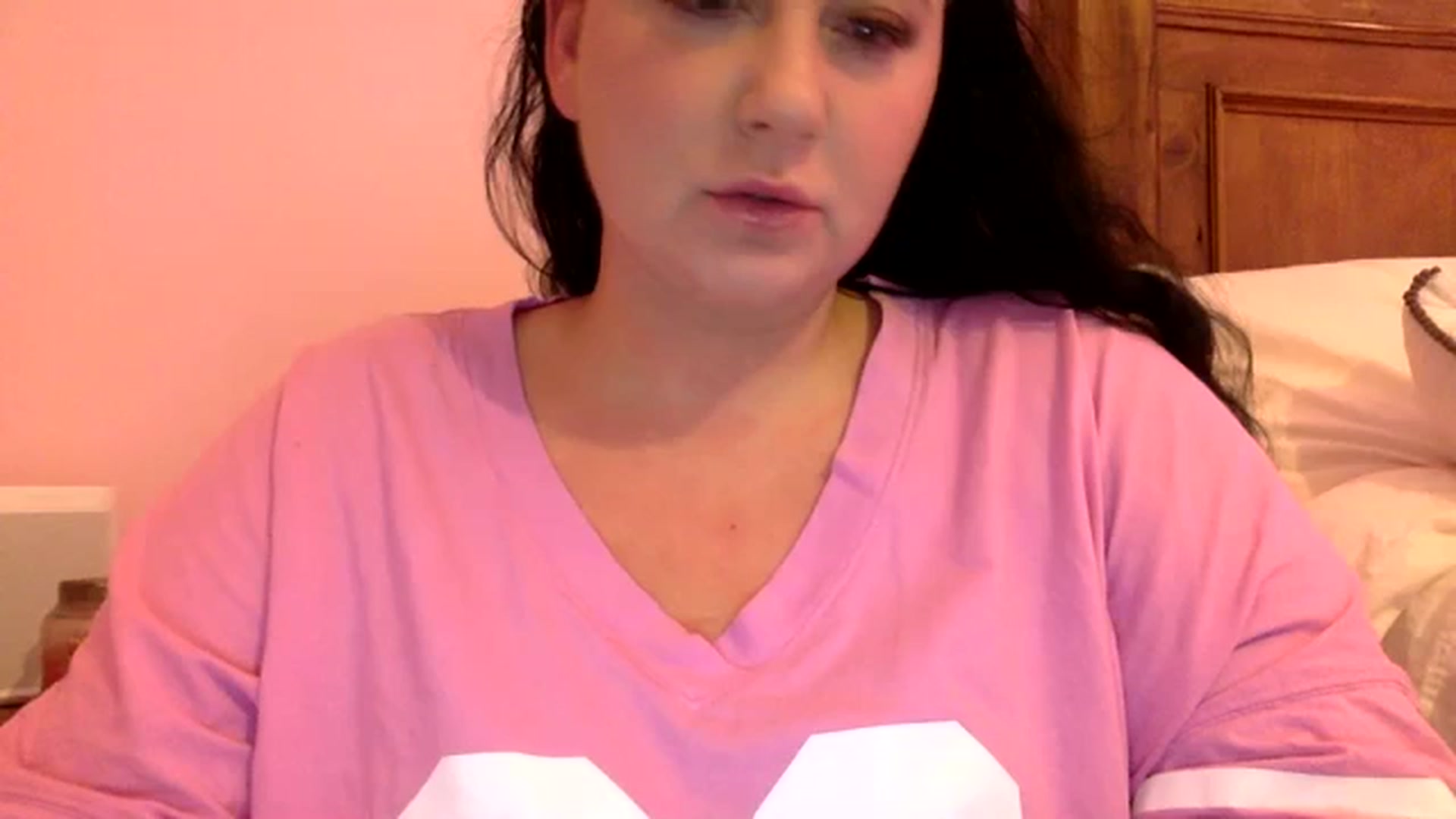 Gallery image thumbnail from Pandabella's myfreecams stream on, 02/03/2024, 24:00 image 1 of 20