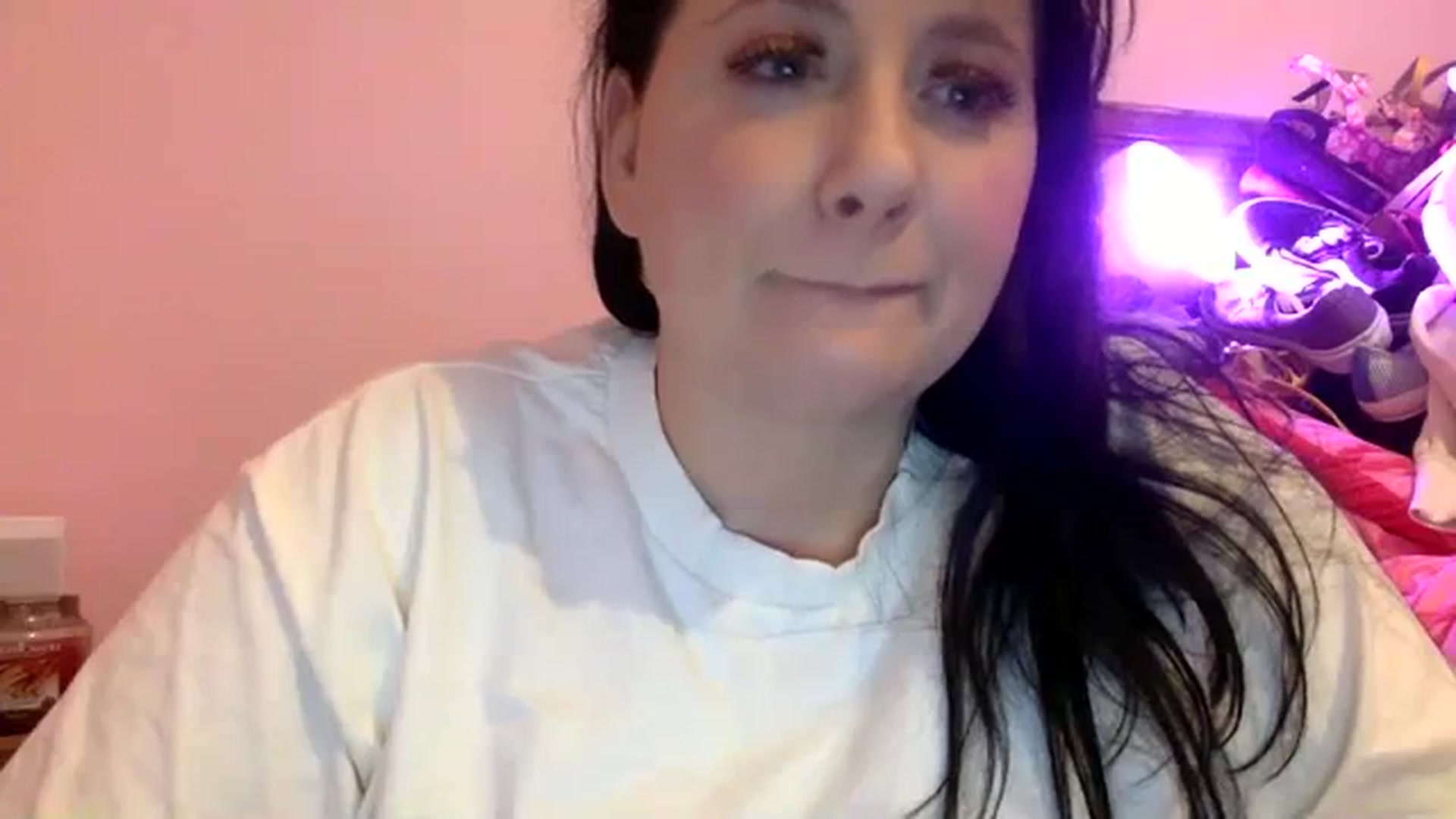 Gallery image thumbnail from Pandabella's myfreecams stream on, 02/07/2024, 23:56 image 15 of 20