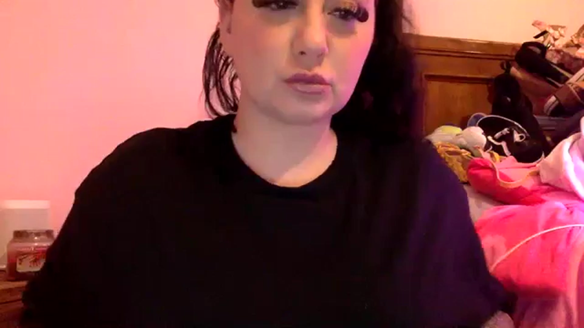 Gallery image thumbnail from Pandabella's myfreecams stream on, 02/08/2024, 21:39 image 3 of 20