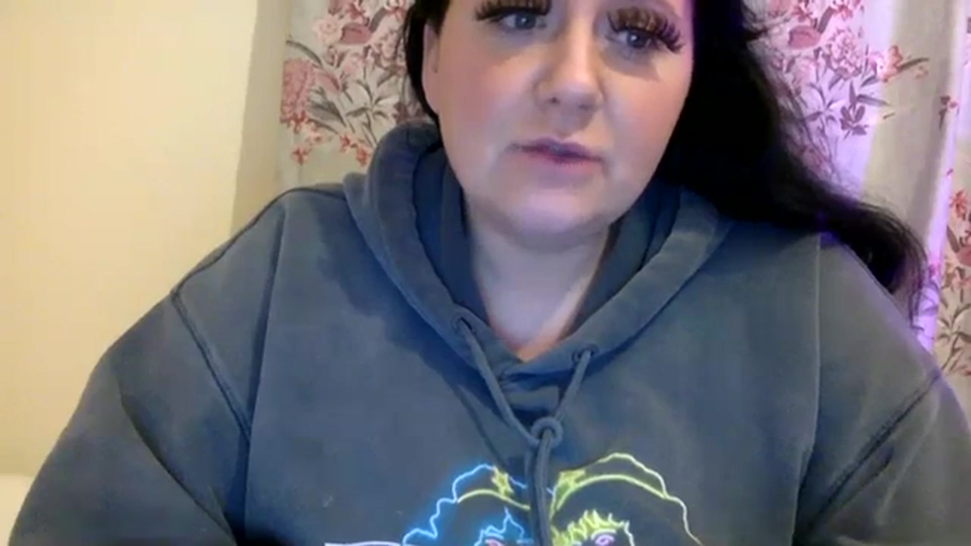 Gallery image thumbnail from Pandabella's myfreecams stream on, 02/11/2024, 03:31 image 2 of 20