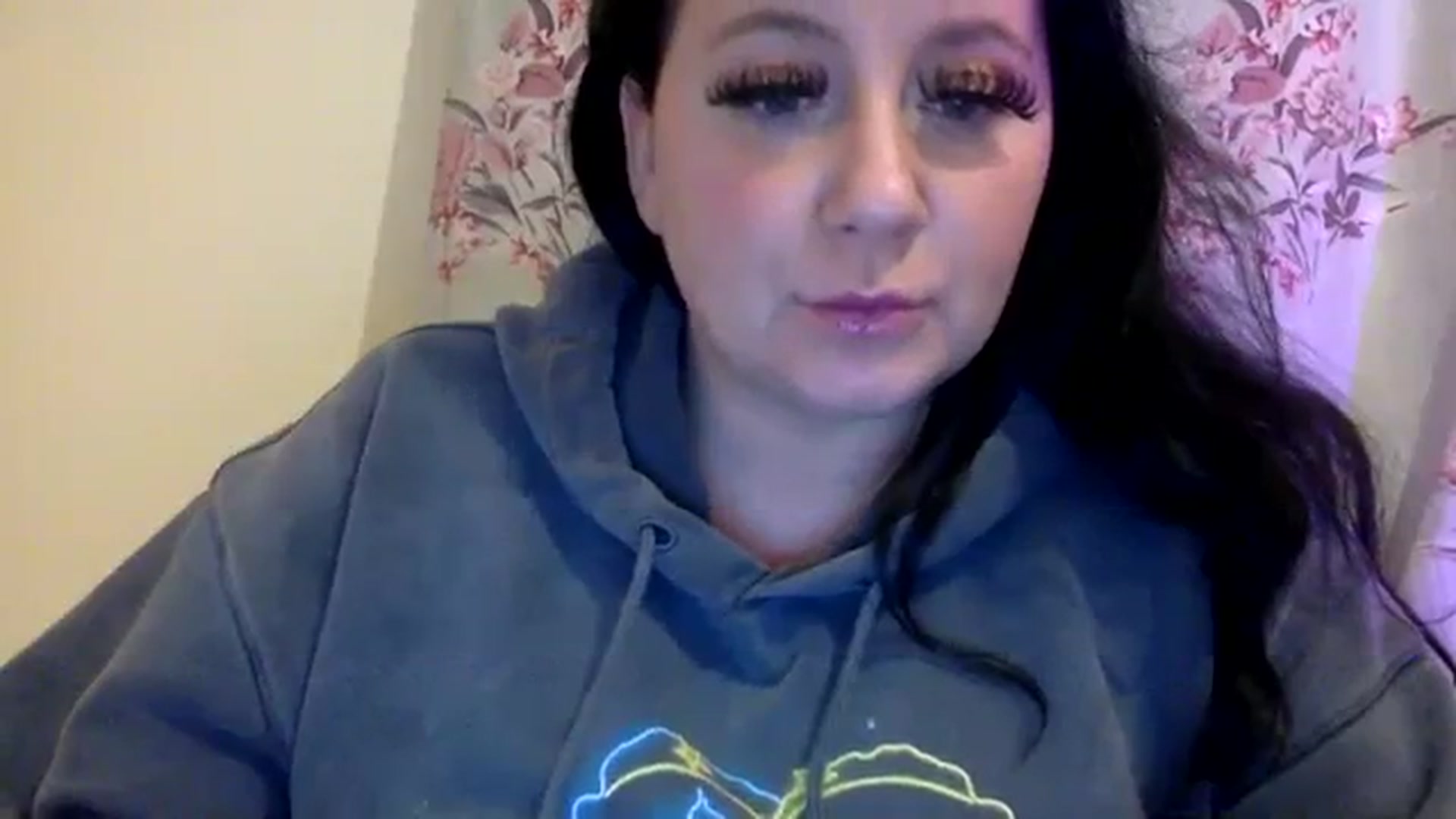Gallery image thumbnail from Pandabella's myfreecams stream on, 02/11/2024, 03:31 image 6 of 20