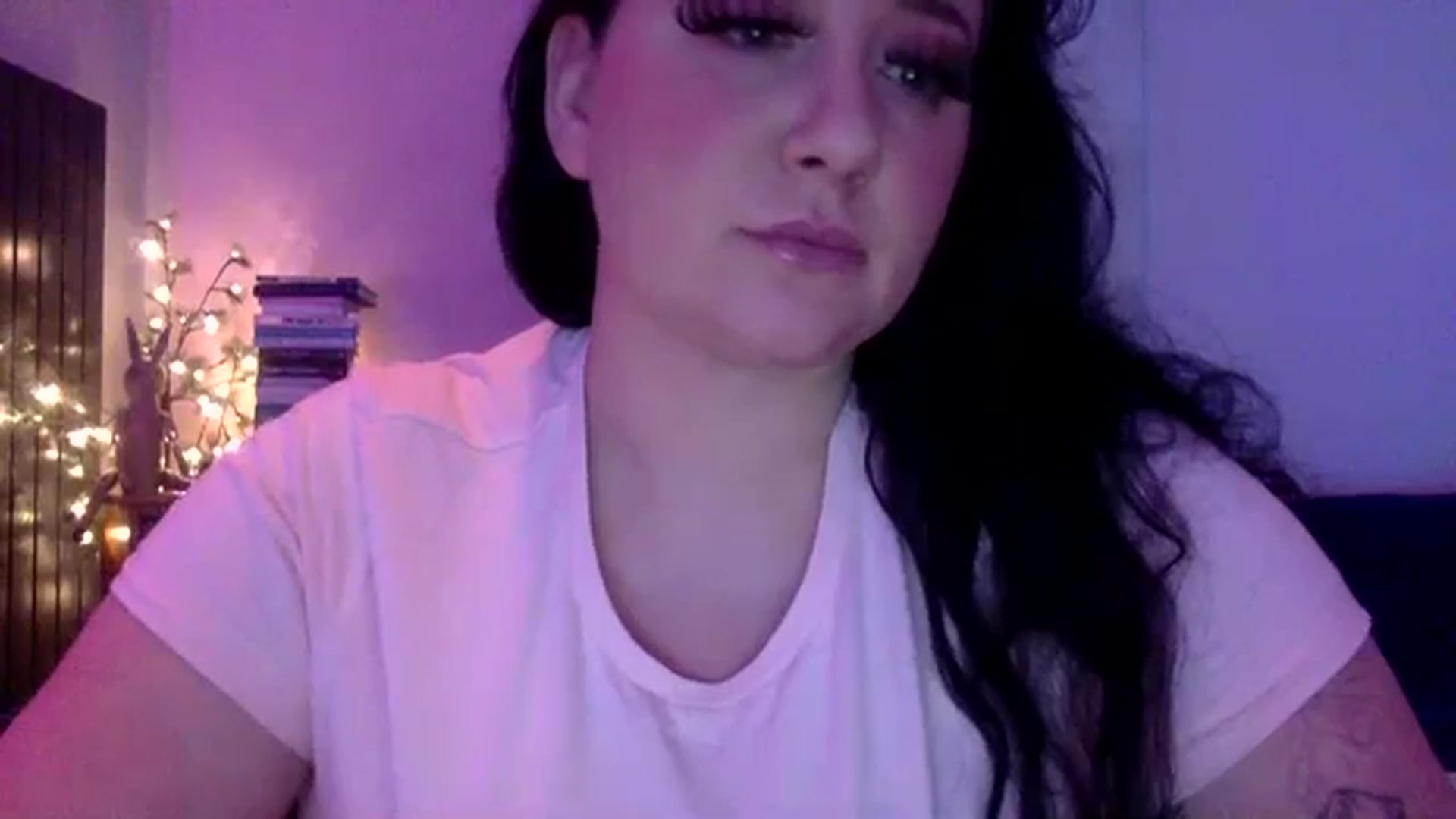 Gallery image thumbnail from Pandabella's myfreecams stream on, 02/15/2024, 07:24 image 3 of 20