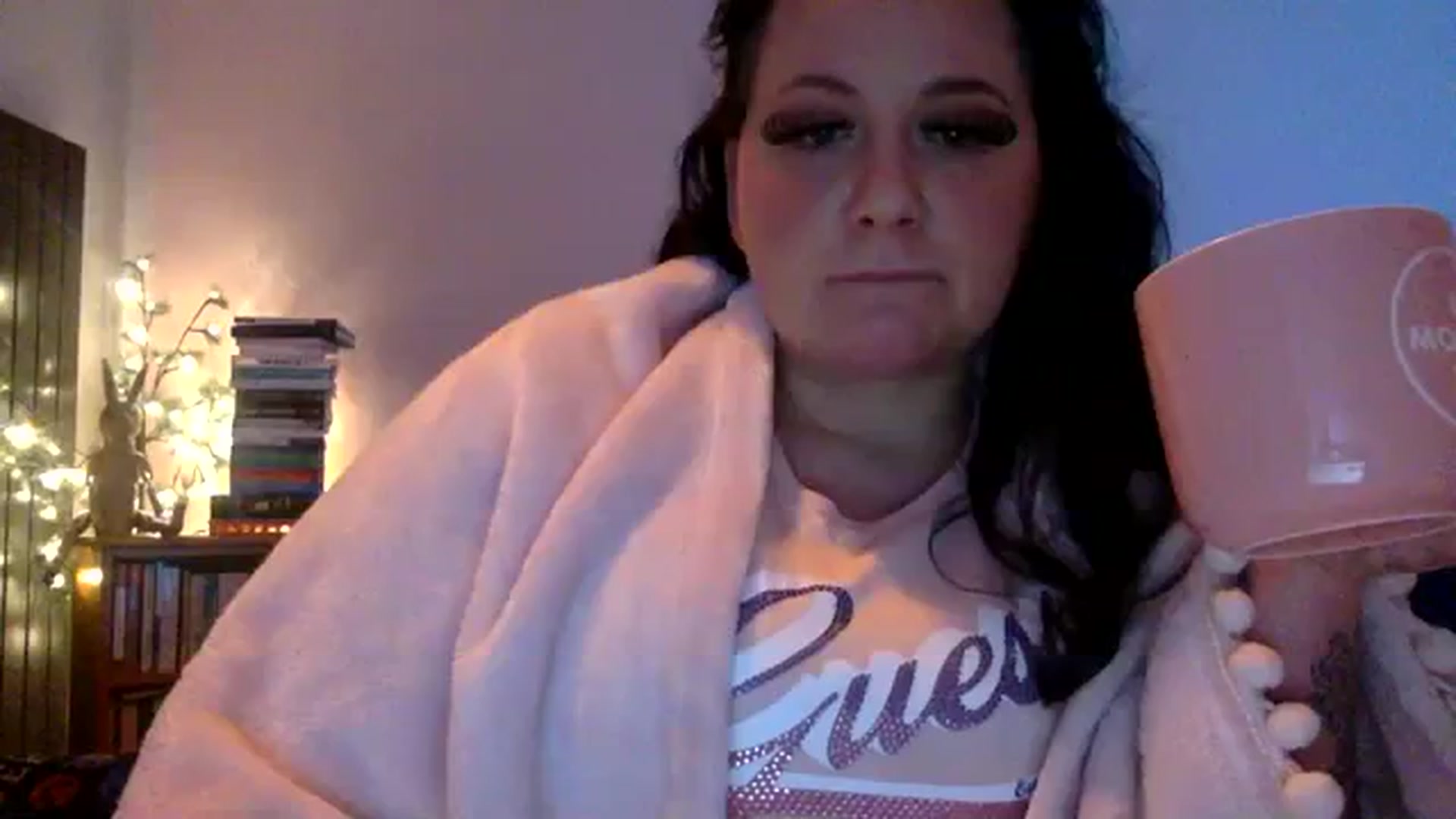 Gallery image thumbnail from Pandabella's myfreecams stream on, 02/15/2024, 07:24 image 15 of 20