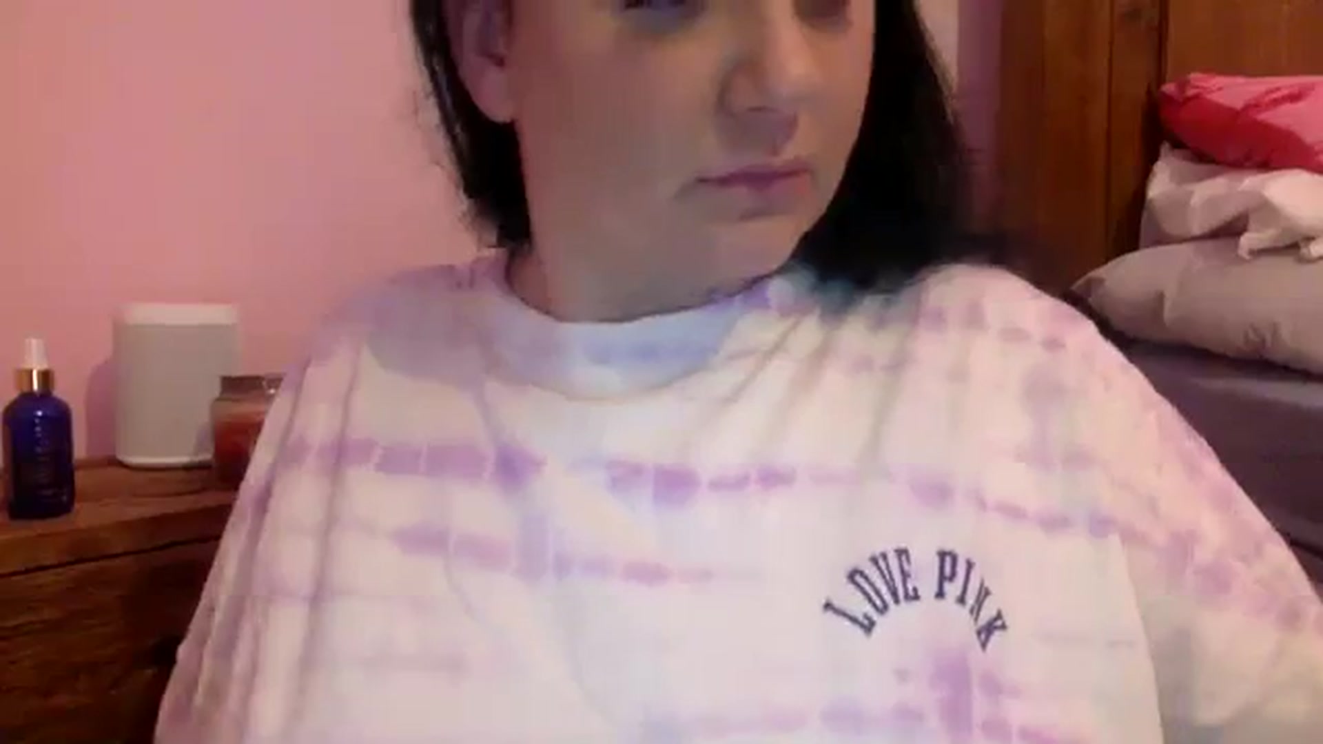 Gallery image thumbnail from Pandabella's myfreecams stream on, 03/03/2024, 23:42 image 8 of 20