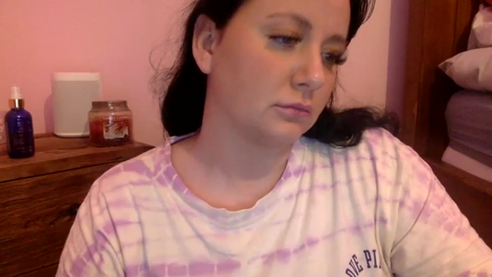 Gallery image thumbnail from Pandabella's myfreecams stream on, 03/03/2024, 23:42 image 16 of 20