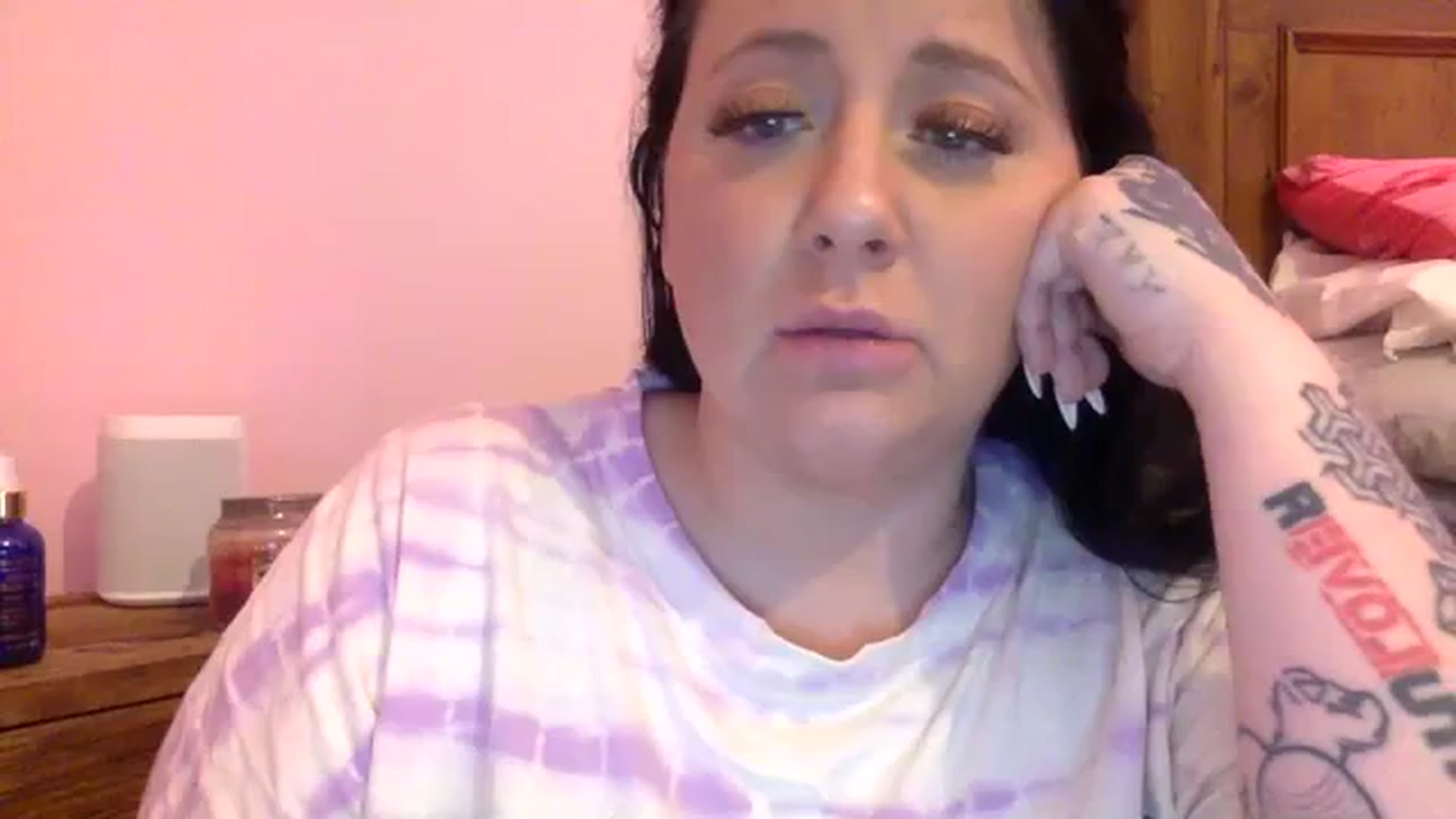 Gallery image thumbnail from Pandabella's myfreecams stream on, 03/03/2024, 23:42 image 12 of 20