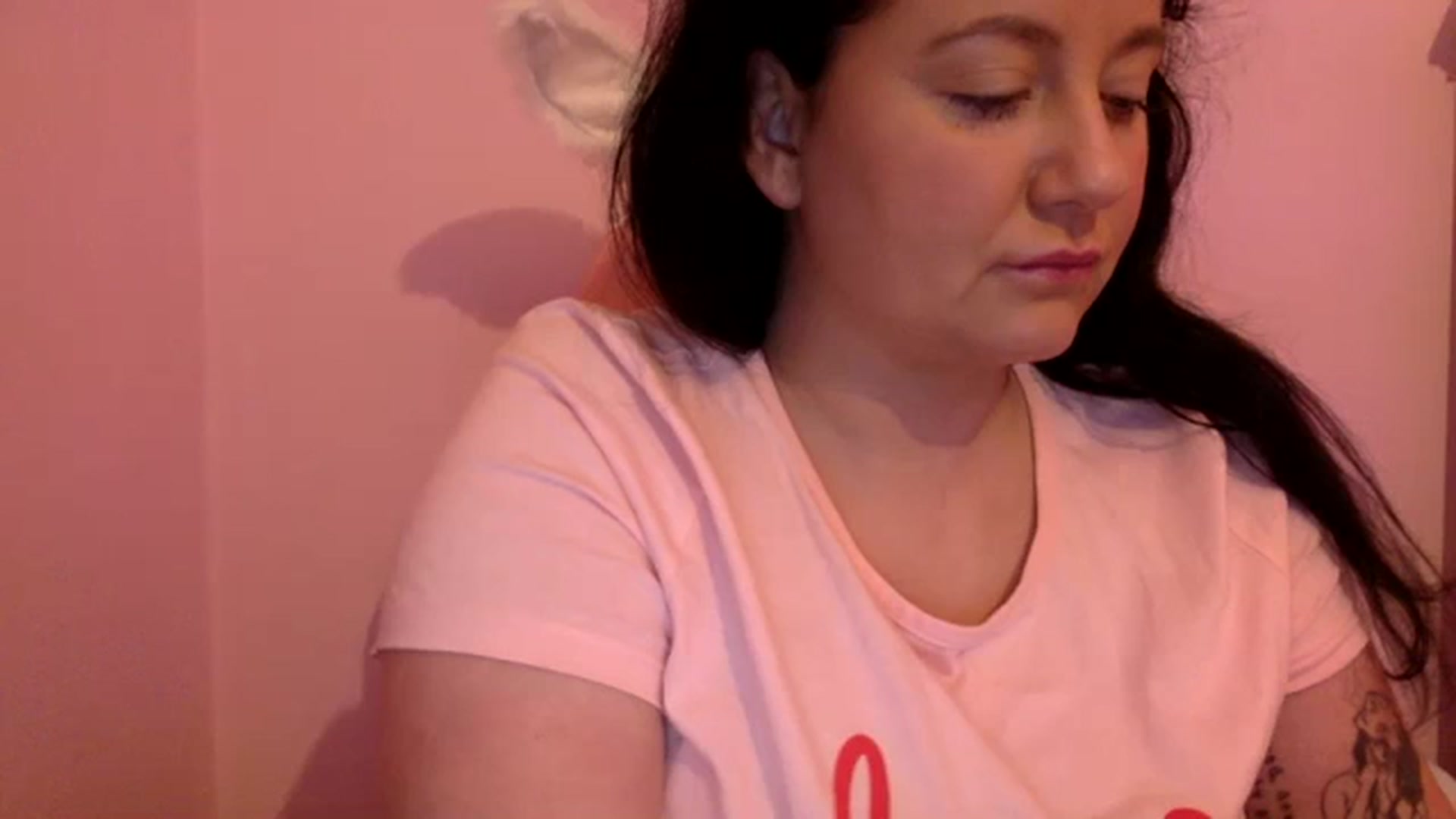 Gallery image thumbnail from Pandabella's myfreecams stream on, 04/04/2024, 14:29 image 20 of 20