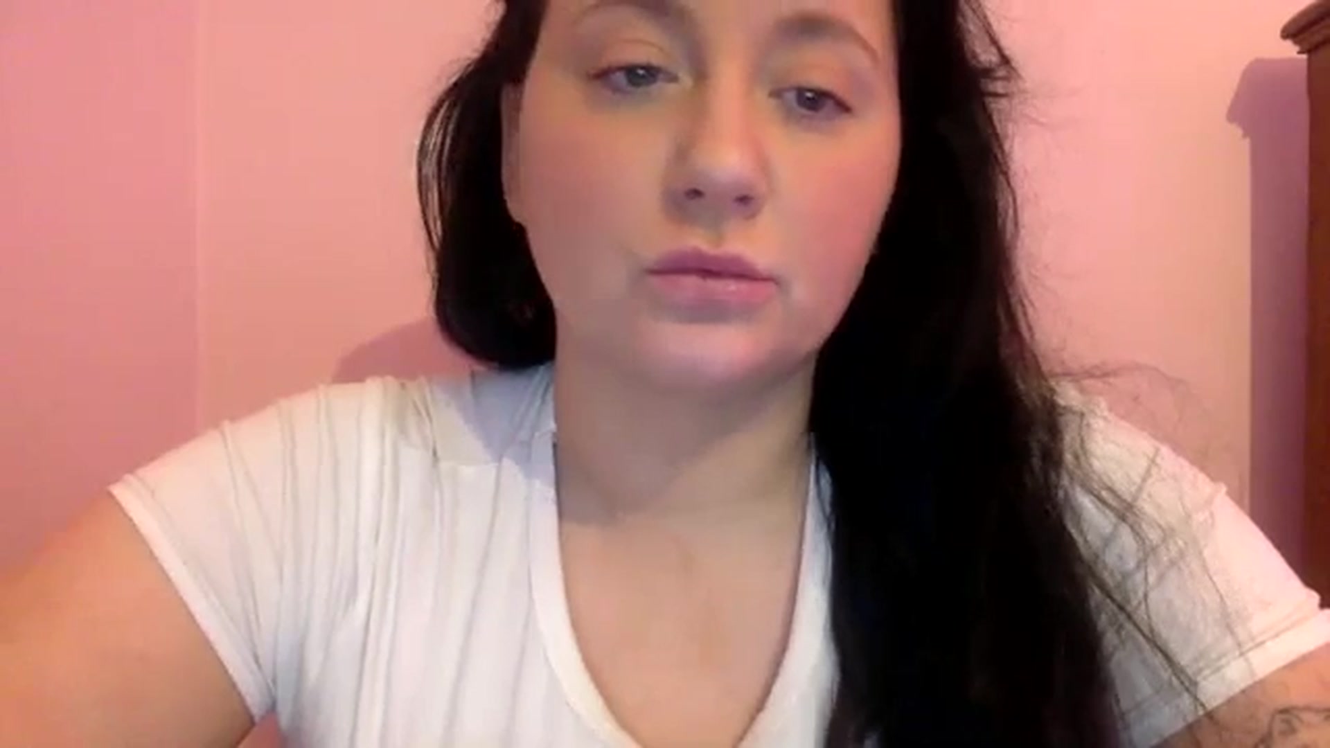 Gallery image thumbnail from Pandabella's myfreecams stream on, 04/14/2024, 16:46 image 2 of 20