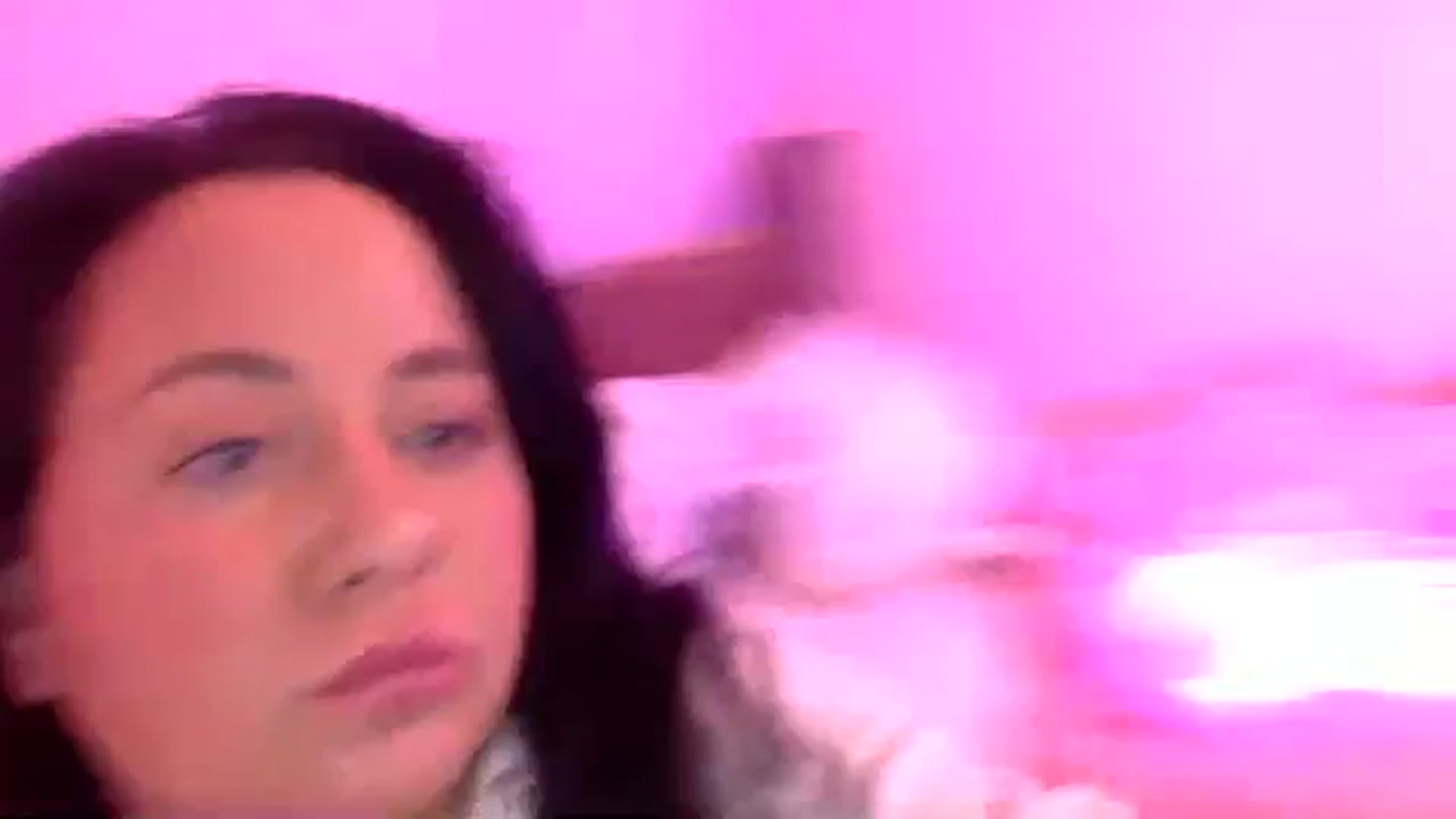 Gallery image thumbnail from Pandabella's myfreecams stream on, 04/24/2024, 24:36 image 1 of 20