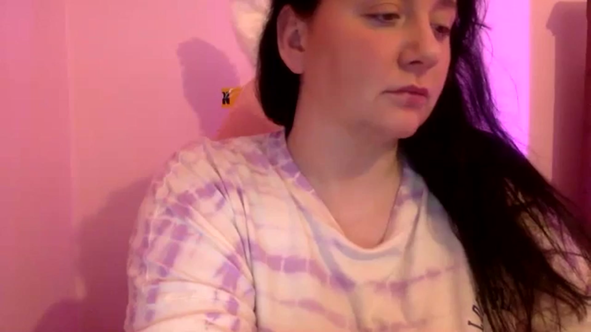 Gallery image thumbnail from Pandabella's myfreecams stream on, 04/26/2024, 23:12 image 14 of 20