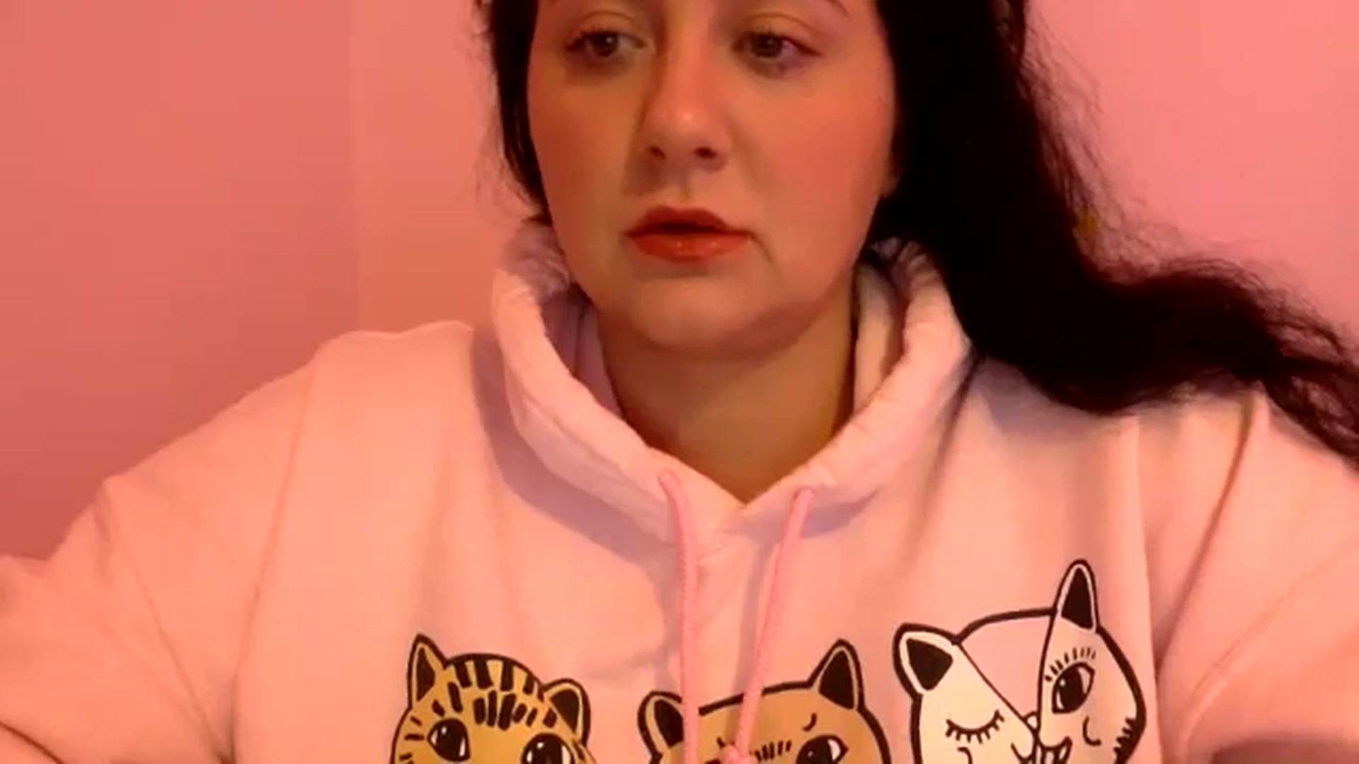 Gallery image thumbnail from Pandabella's myfreecams stream on, 05/05/2024, 24:38 image 11 of 20