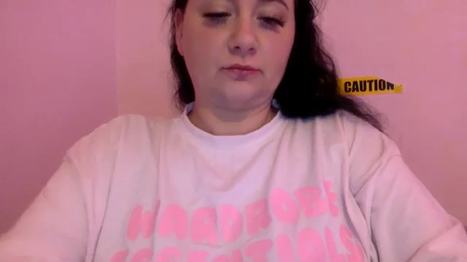 Gallery image thumbnail from Pandabella's myfreecams stream on, 05/15/2024, 23:43 image 5 of 20
