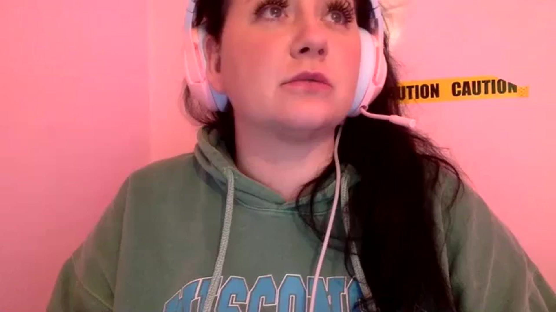 Gallery image thumbnail from Pandabella's myfreecams stream on, 05/20/2024, 23:52 image 15 of 20