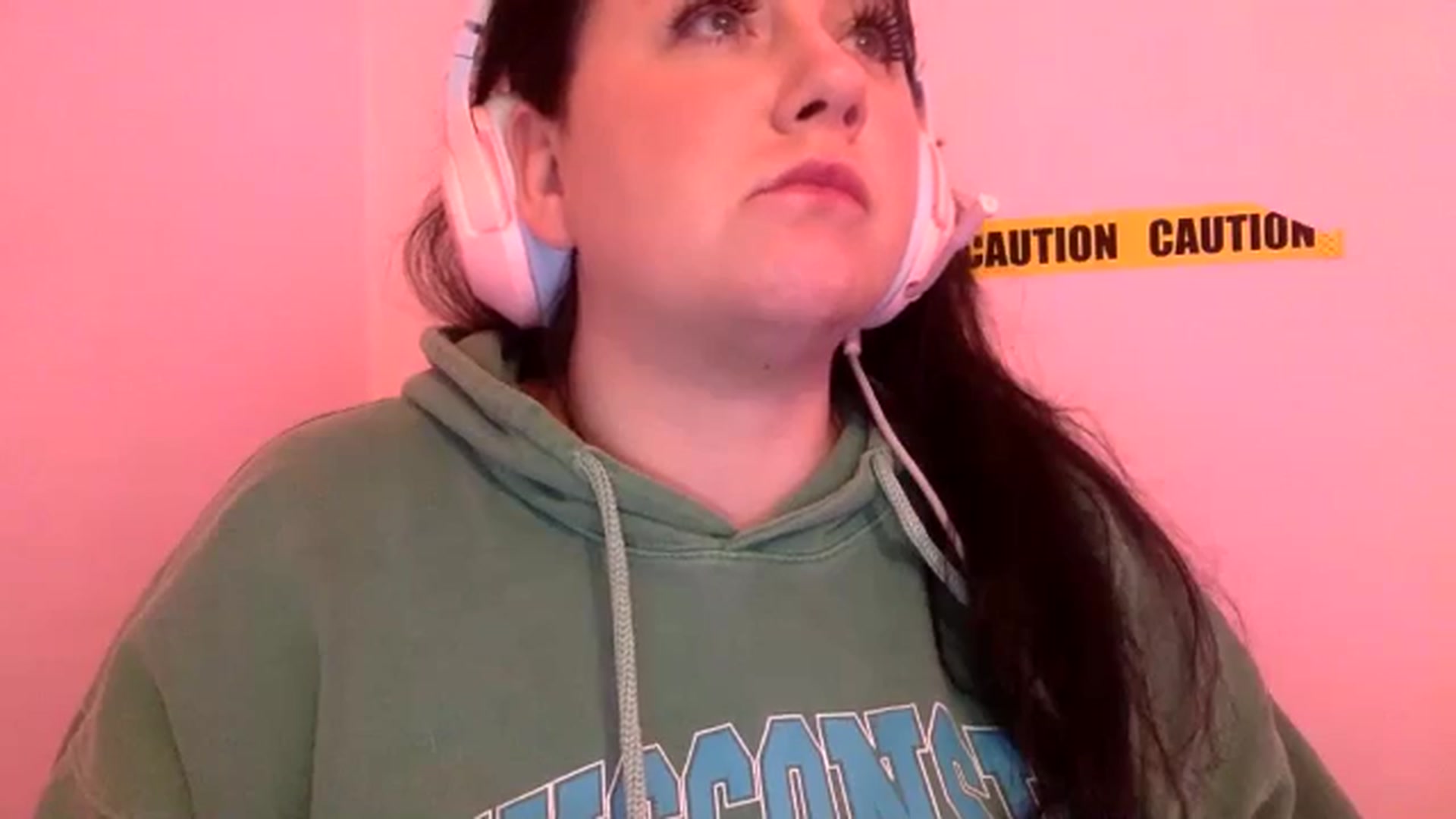 Gallery image thumbnail from Pandabella's myfreecams stream on, 05/20/2024, 23:52 image 19 of 20