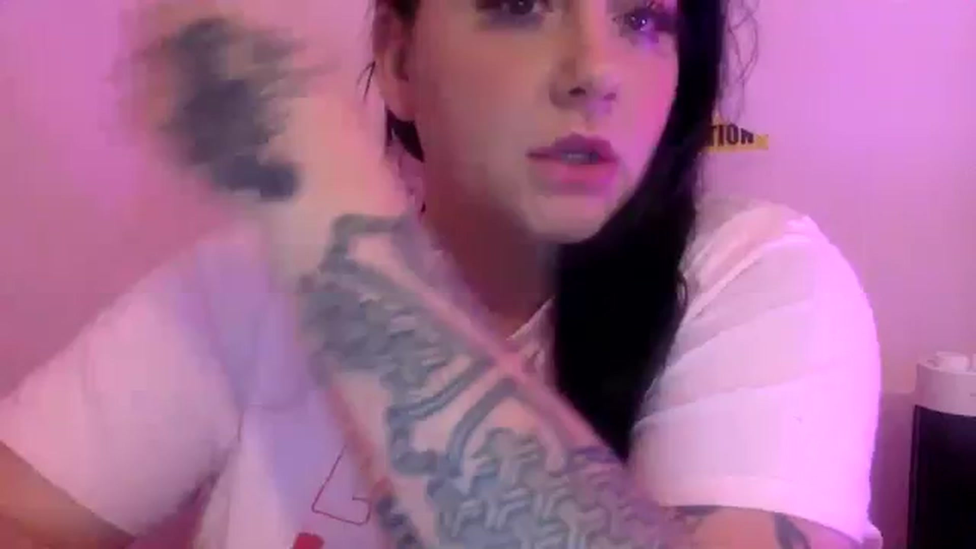 Gallery image thumbnail from Pandabella's myfreecams stream on, 06/02/2024, 24:38 image 17 of 20