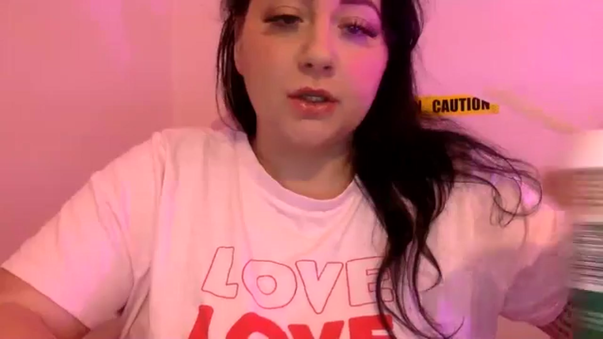 Gallery image thumbnail from Pandabella's myfreecams stream on, 06/02/2024, 24:38 image 3 of 20