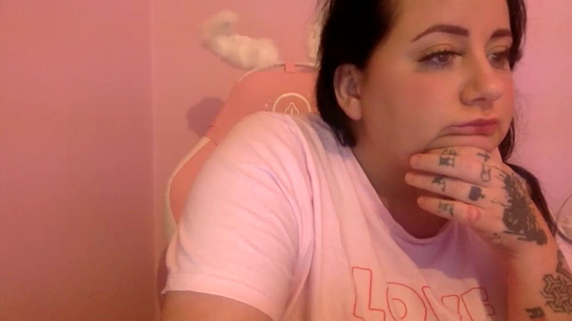 Gallery image thumbnail from Pandabella's myfreecams stream on, 06/02/2024, 01:20 image 20 of 20