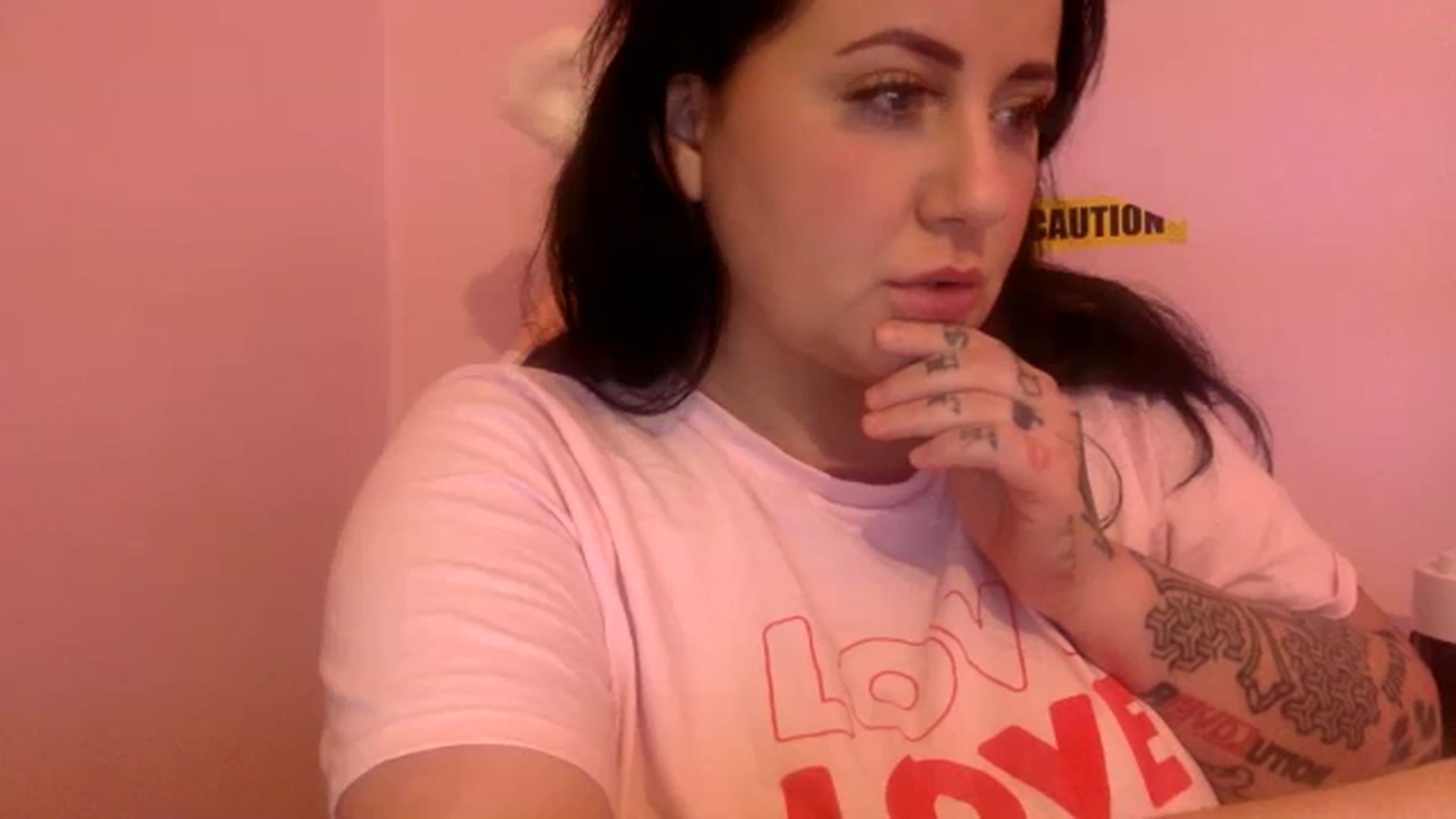 Gallery image thumbnail from Pandabella's myfreecams stream on, 06/02/2024, 01:54 image 3 of 20