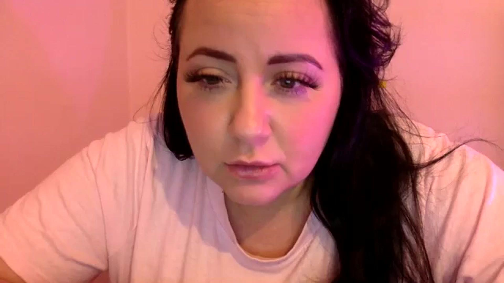 Gallery image thumbnail from Pandabella's myfreecams stream on, 06/02/2024, 03:06 image 17 of 20