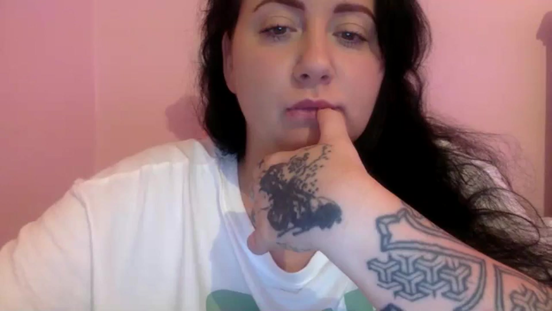 Gallery image thumbnail from Pandabella's myfreecams stream on, 06/03/2024, 01:44 image 1 of 20