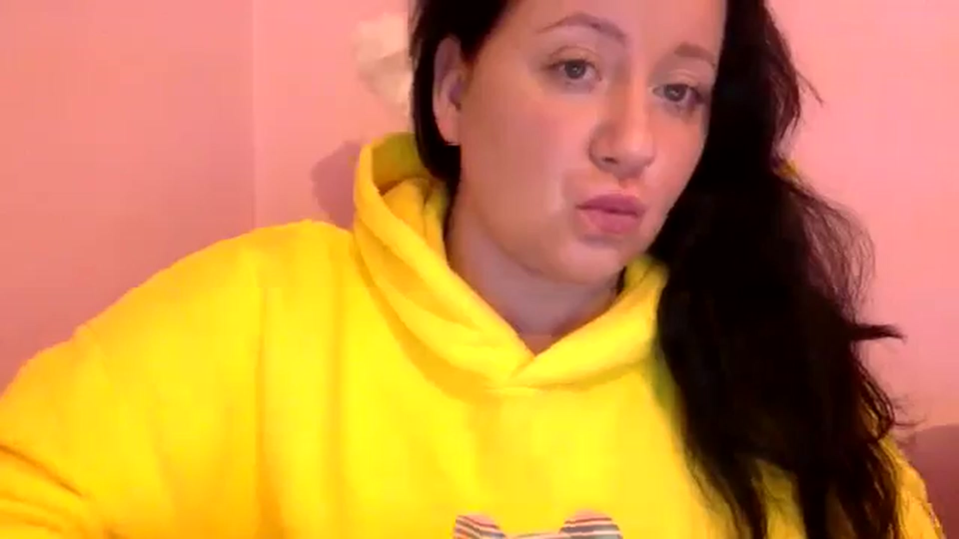 Gallery image thumbnail from Pandabella's myfreecams stream on, 06/04/2024, 23:33 image 20 of 20
