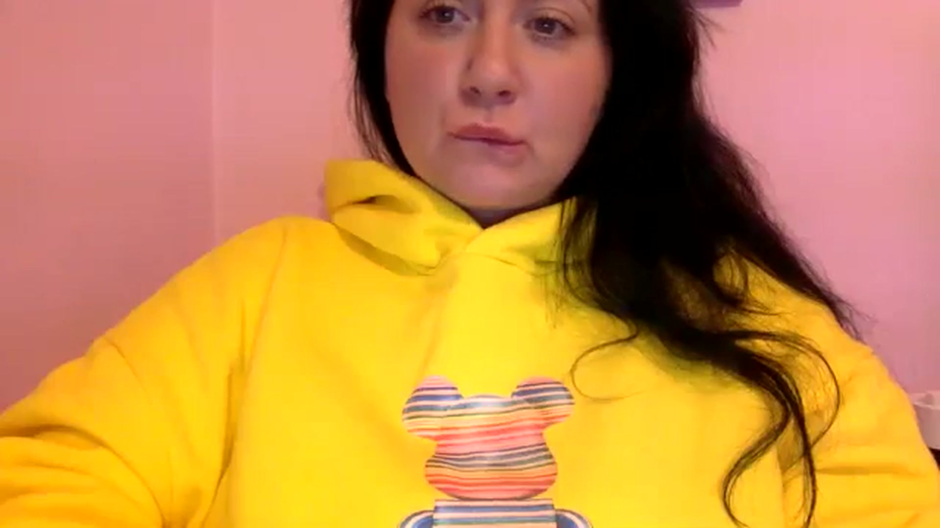 Gallery image thumbnail from Pandabella's myfreecams stream on, 06/04/2024, 23:33 image 11 of 20