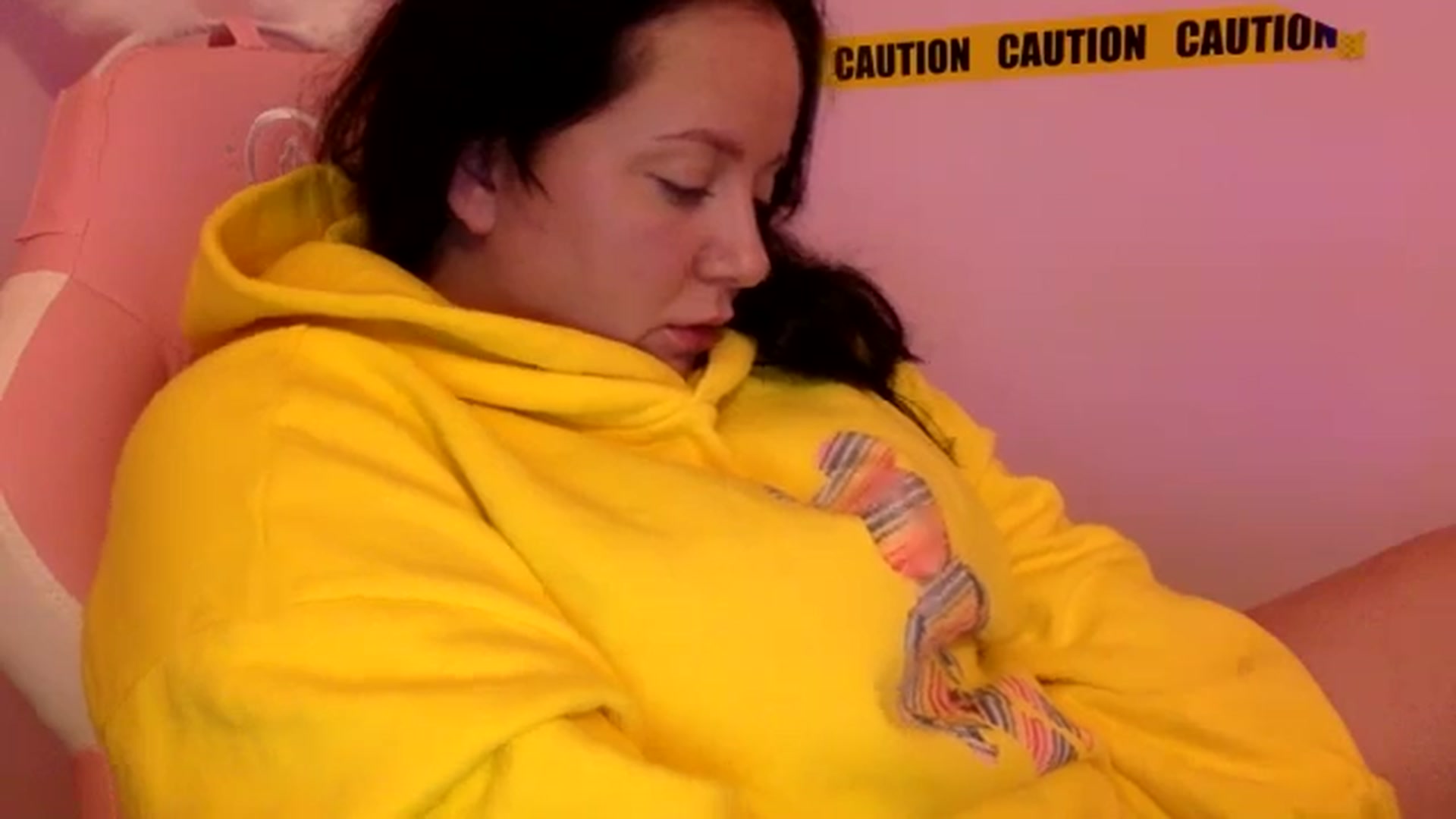 Gallery image thumbnail from Pandabella's myfreecams stream on, 06/05/2024, 24:15 image 5 of 20