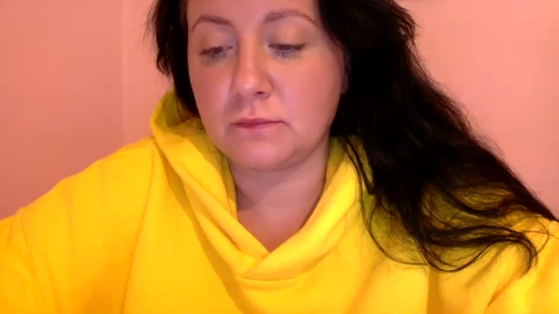 Gallery image thumbnail from Pandabella's myfreecams stream on, 06/05/2024, 24:15 image 11 of 20