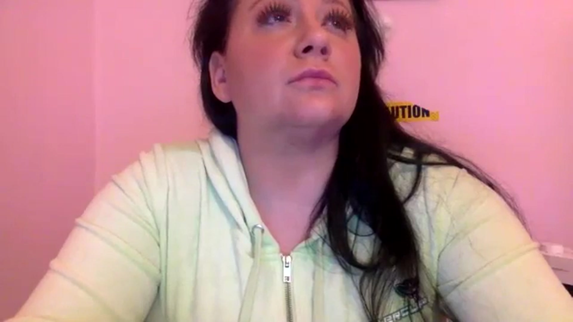Gallery image thumbnail from Pandabella's myfreecams stream on, 06/10/2024, 23:44 image 12 of 20