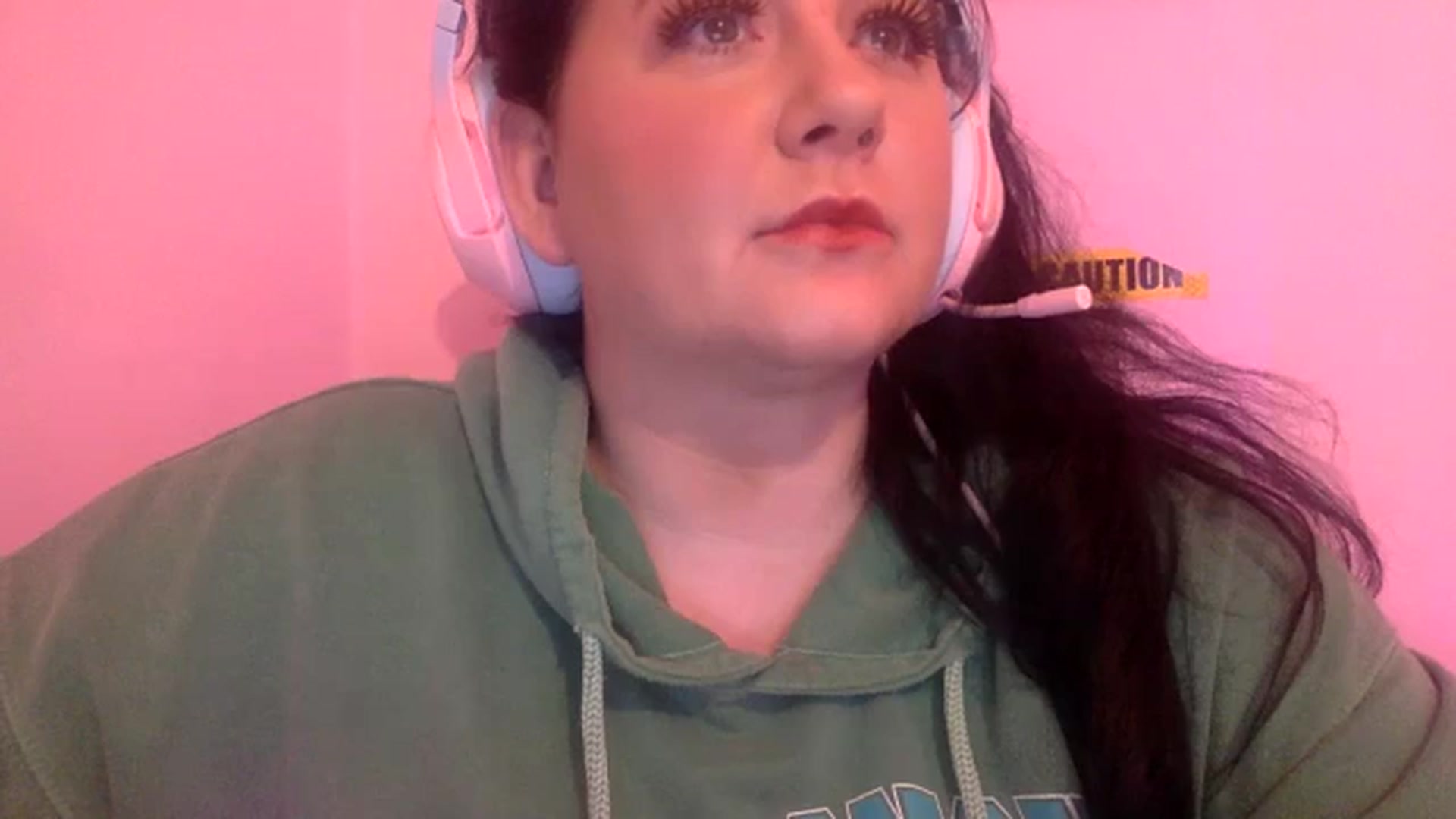 Gallery image thumbnail from Pandabella's myfreecams stream on, 06/15/2024, 24:54 image 15 of 20