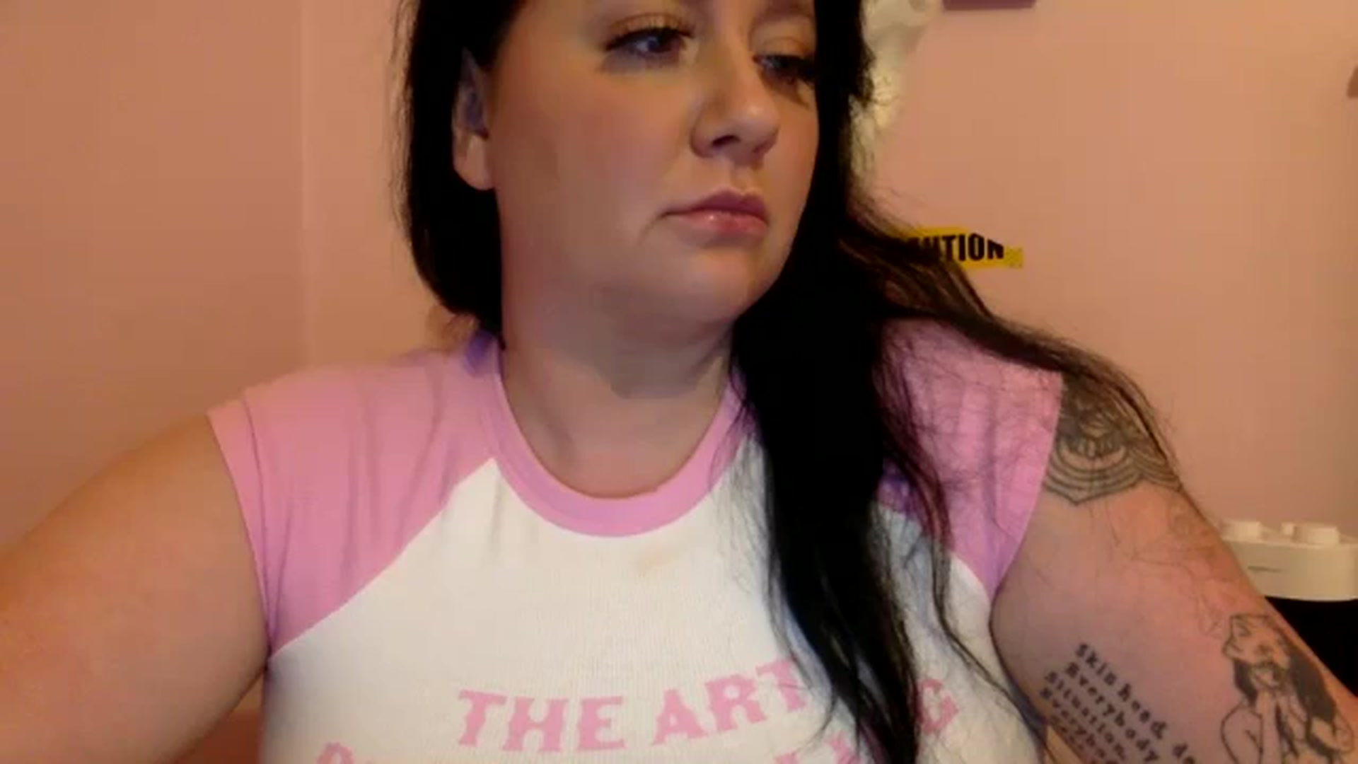 Gallery image thumbnail from Pandabella's myfreecams stream on, 06/16/2024, 23:58 image 8 of 20
