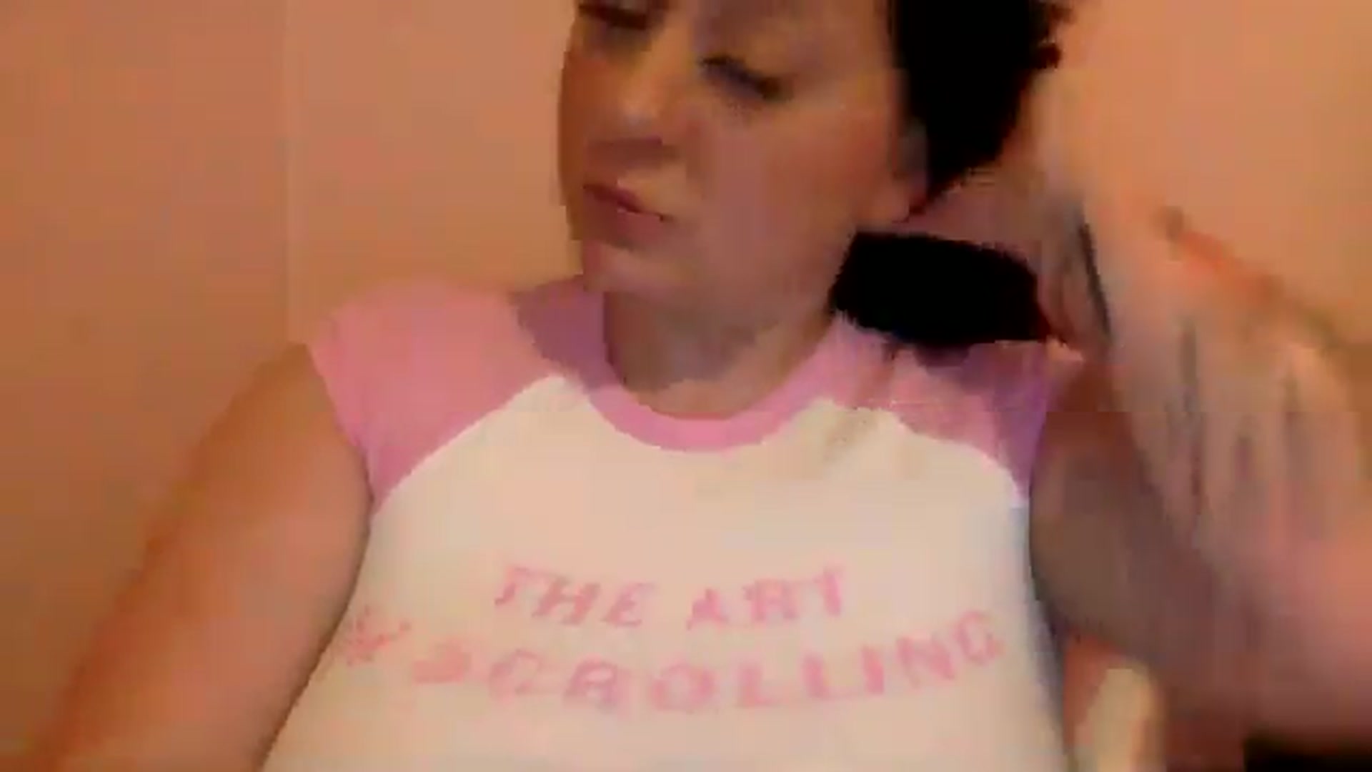 Gallery image thumbnail from Pandabella's myfreecams stream on, 06/17/2024, 24:21 image 11 of 20