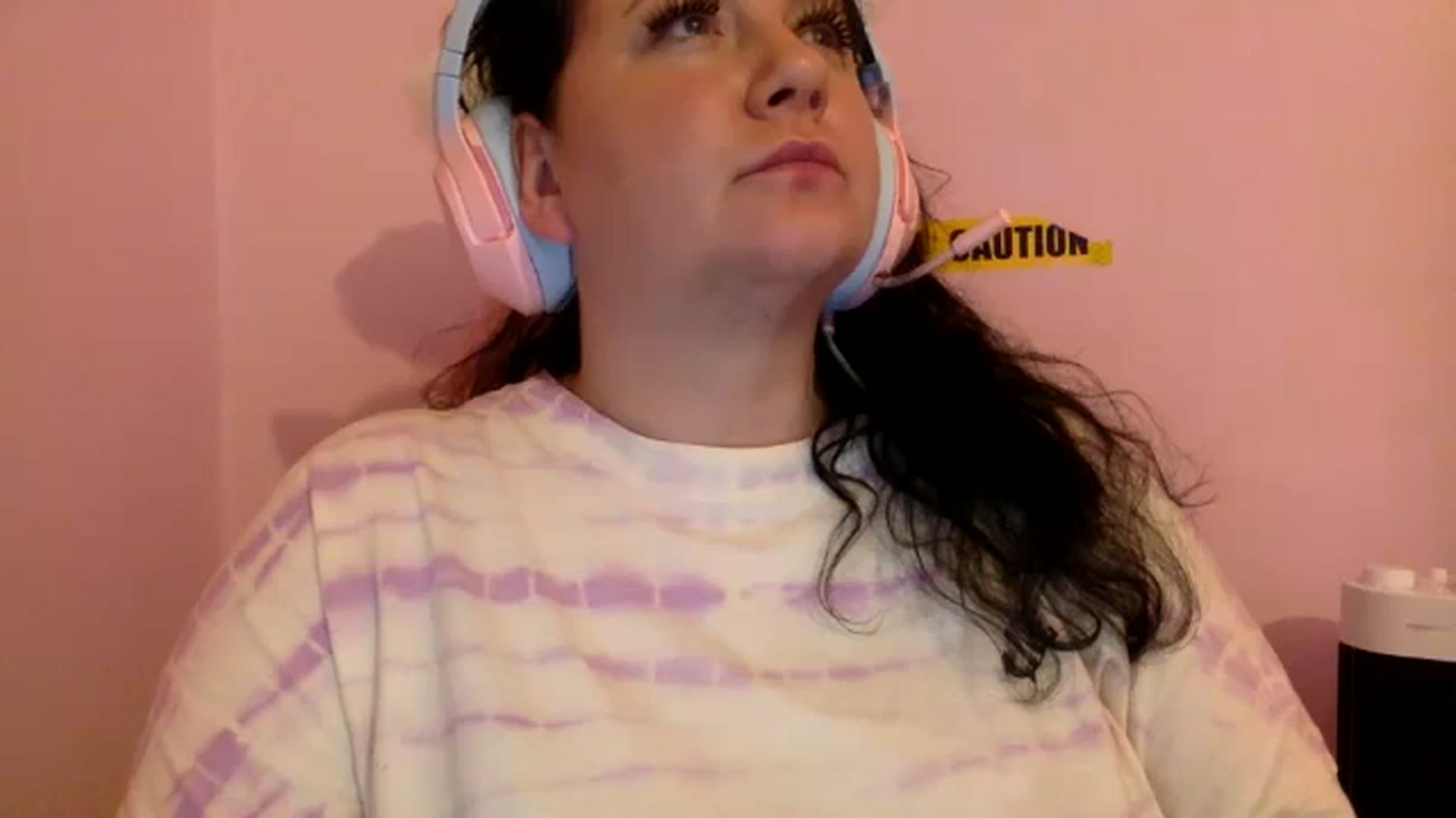 Gallery image thumbnail from Pandabella's myfreecams stream on, 06/20/2024, 01:53 image 13 of 20