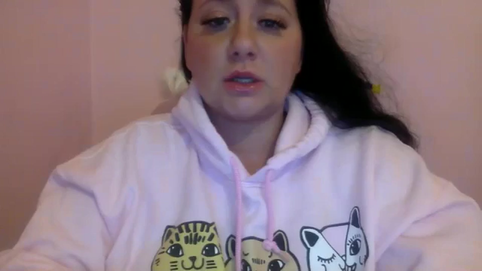 Gallery image thumbnail from Pandabella's myfreecams stream on, 07/06/2024, 21:07 image 1 of 20