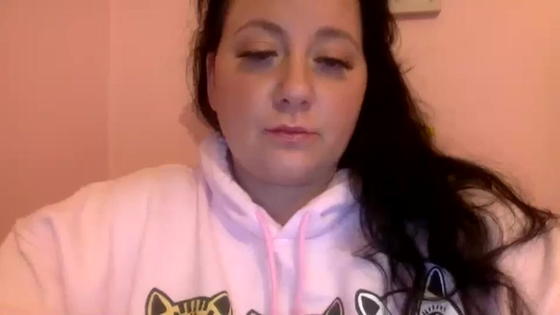 Gallery image thumbnail from Pandabella's myfreecams stream on, 07/06/2024, 21:07 image 15 of 20