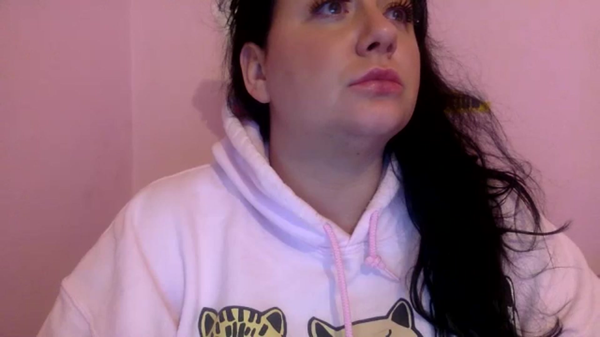 Gallery image thumbnail from Pandabella's myfreecams stream on, 07/06/2024, 22:21 image 18 of 20