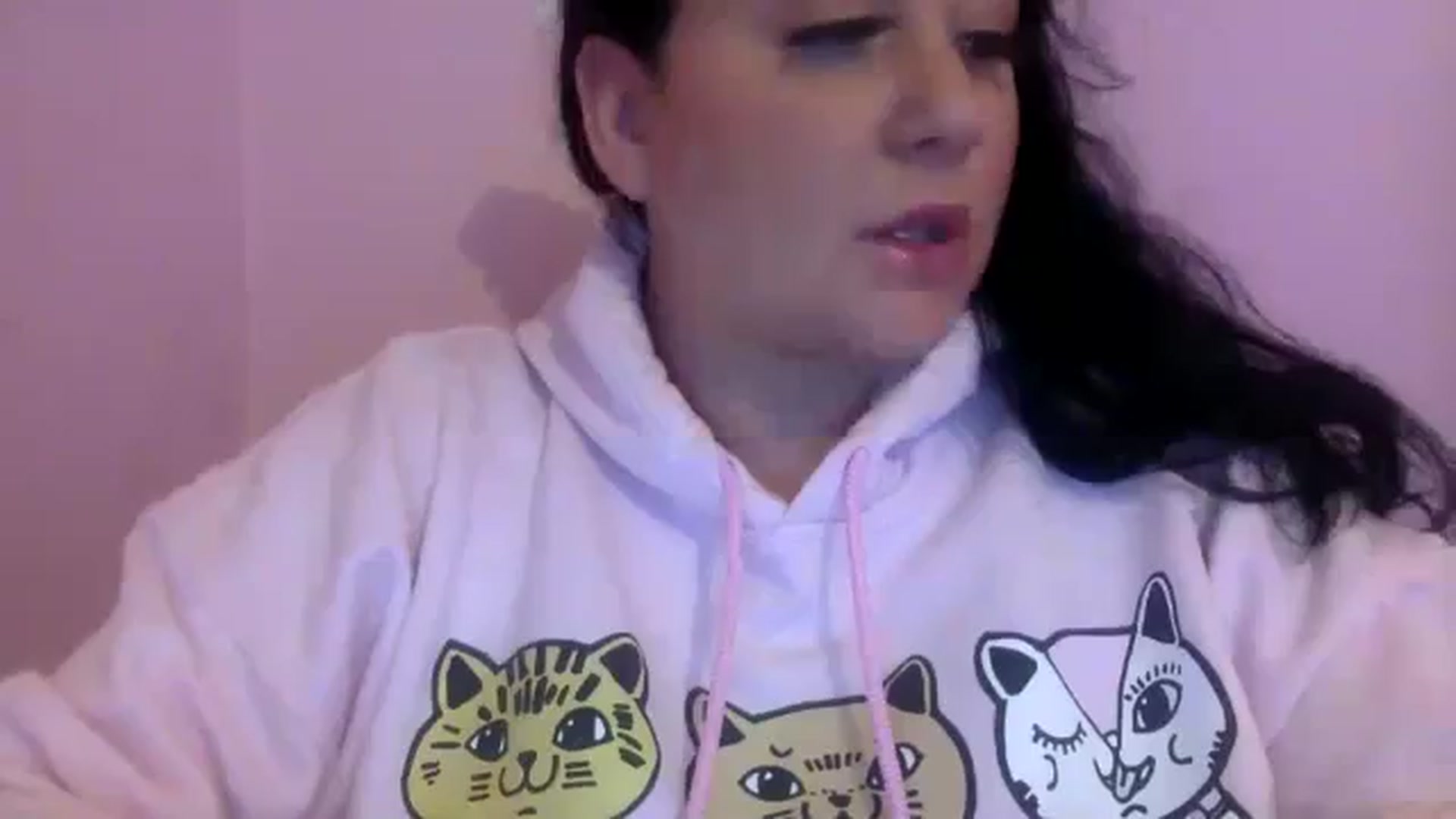Gallery image thumbnail from Pandabella's myfreecams stream on, 07/06/2024, 22:21 image 1 of 20