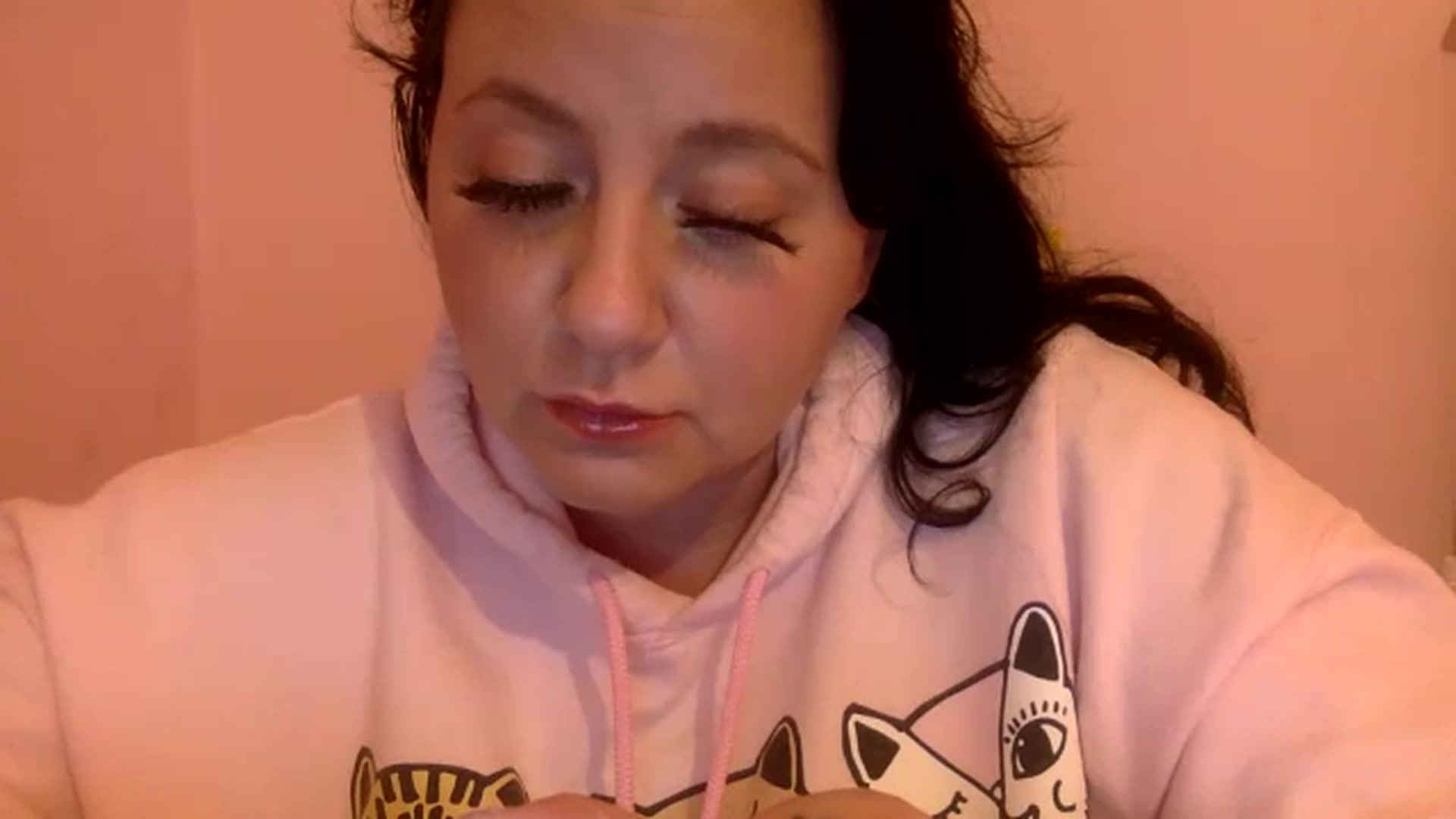 Gallery image thumbnail from Pandabella's myfreecams stream on, 07/07/2024, 19:34 image 15 of 20