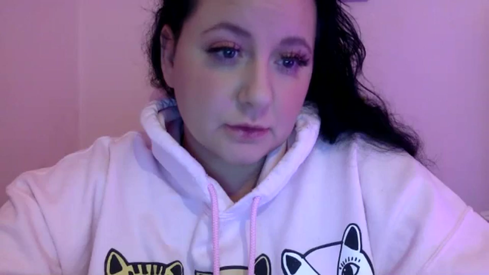 Gallery image thumbnail from Pandabella's myfreecams stream on, 07/17/2024, 24:39 image 4 of 20