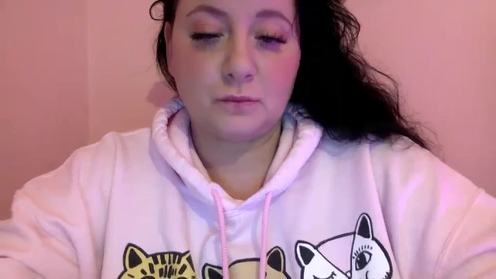 Gallery image thumbnail from Pandabella's myfreecams stream on, 07/17/2024, 24:39 image 11 of 20
