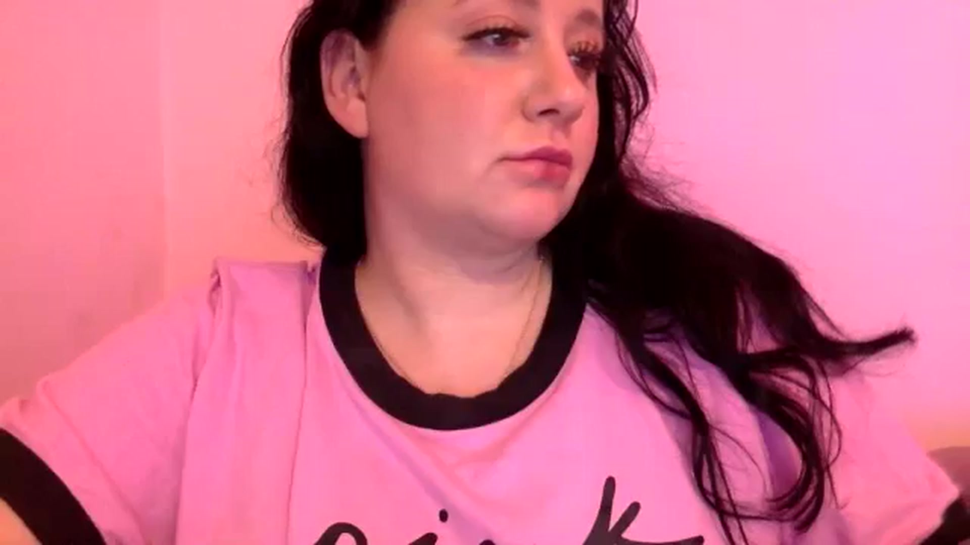 Gallery image thumbnail from Pandabella's myfreecams stream on, 07/19/2024, 24:41 image 19 of 20