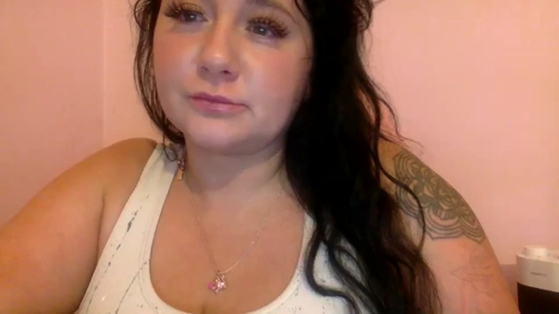 Gallery image thumbnail from Pandabella's myfreecams stream on, 07/21/2024, 01:12 image 14 of 20