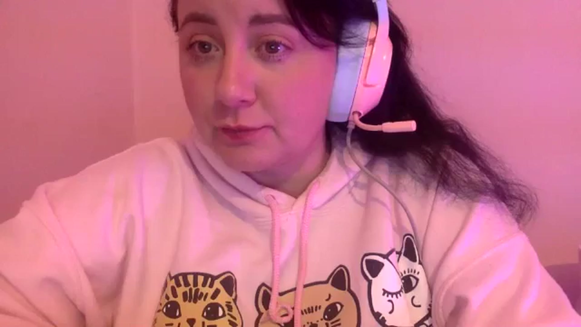 Gallery image thumbnail from Pandabella's myfreecams stream on, 08/04/2024, 01:38 image 18 of 20