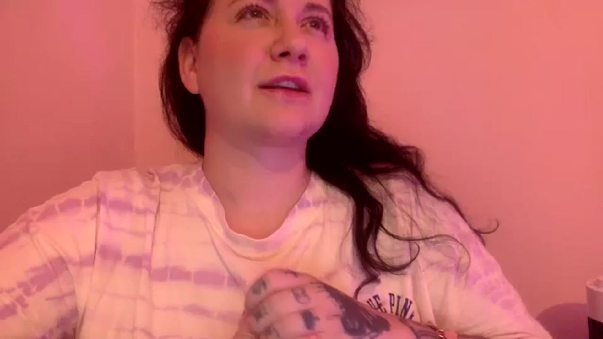 Gallery image thumbnail from Pandabella's myfreecams stream on, 08/14/2024, 24:59 image 10 of 20